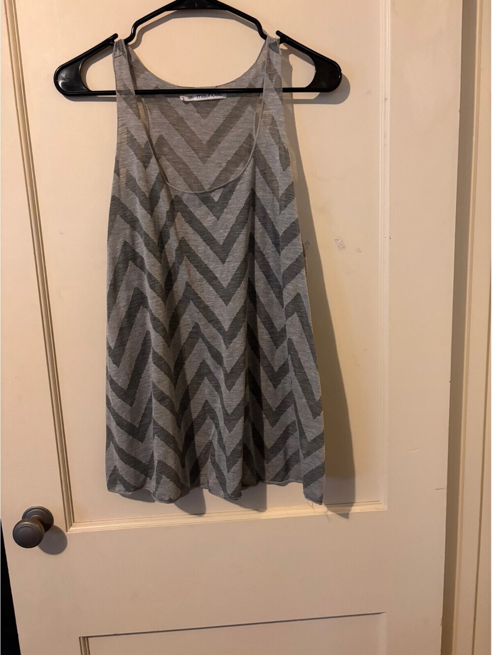 Maurices Gray Chevron Pattern Tank Top Size 2